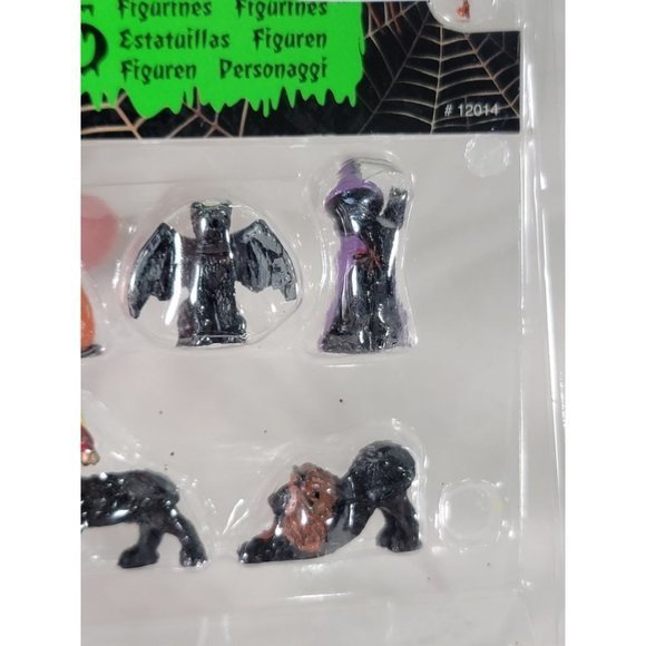 New Lemax Figurines Spooky Town 12014 Halloweeb Cats Set Of 5 NEW 2021 Halloween - Picture 3 of 6
